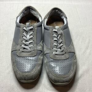 Vionic Karigan Gray Suede Sneakers Size 8.5
